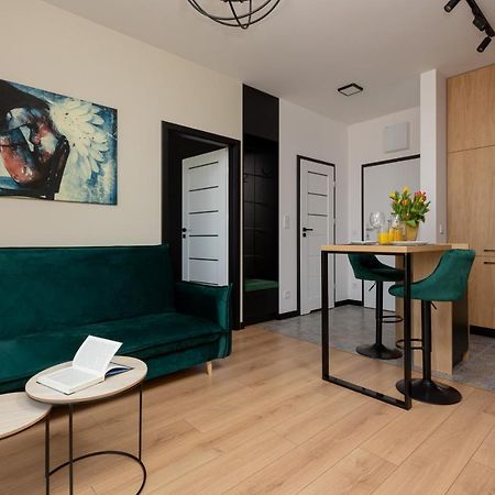 Home Factory Estate Praga Kotsisa By Noclegi Renters Varşova Dış mekan fotoğraf