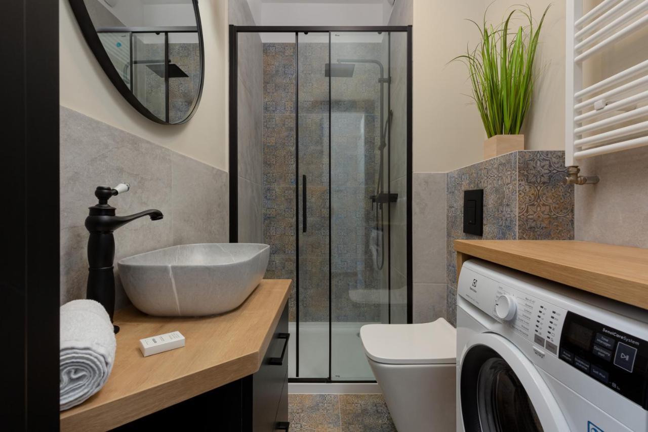 Home Factory Estate Praga Kotsisa By Noclegi Renters Varşova Dış mekan fotoğraf