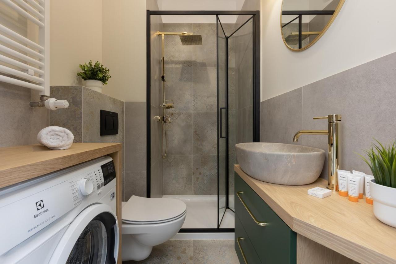 Home Factory Estate Praga Kotsisa By Noclegi Renters Varşova Dış mekan fotoğraf