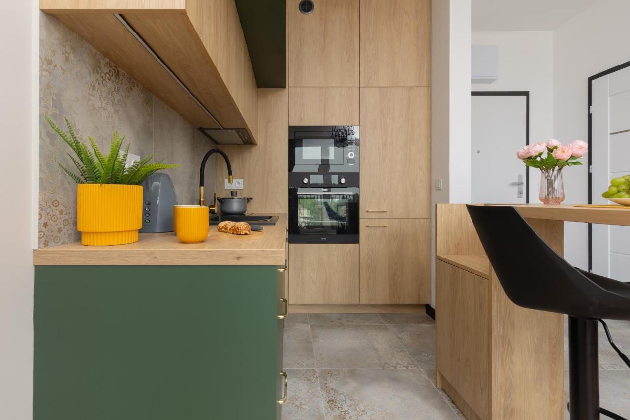 Home Factory Estate Praga Kotsisa By Noclegi Renters Varşova Dış mekan fotoğraf