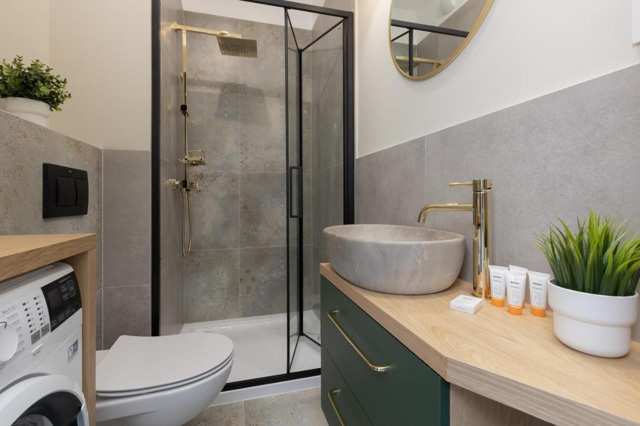 Home Factory Estate Praga Kotsisa By Noclegi Renters Varşova Dış mekan fotoğraf